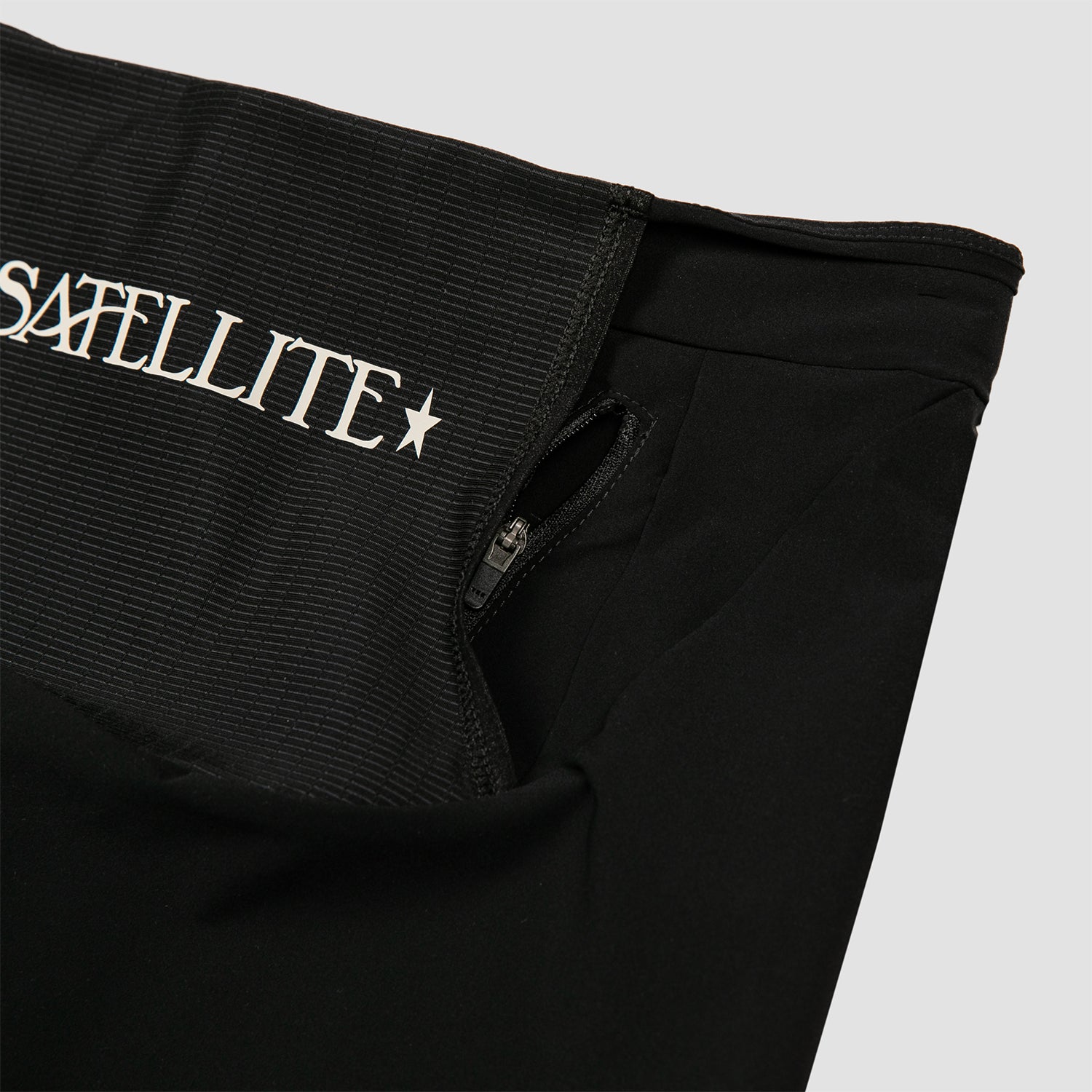 Satellite Trail Team 9" Half Tights