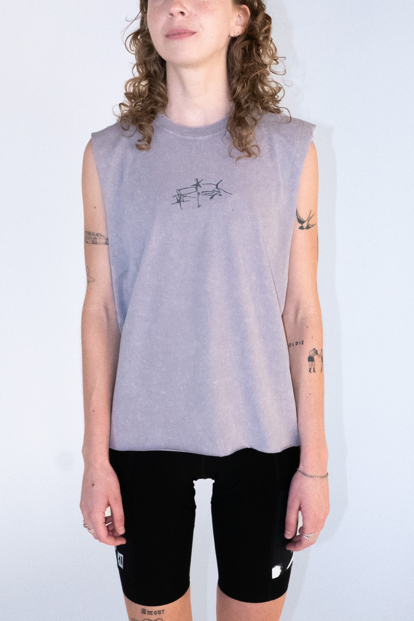 'Frequency Illusion' Muscle Tee