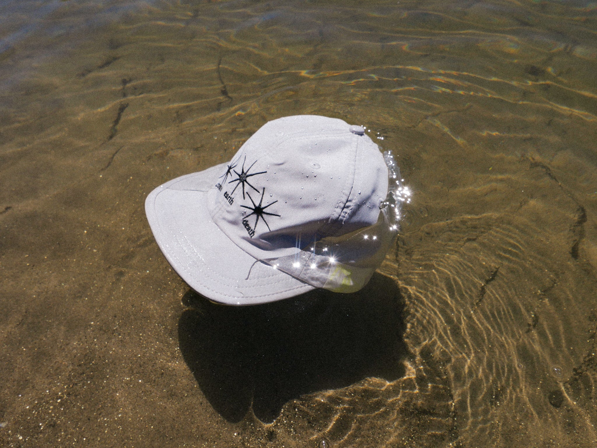 'Counter Earth Death' Trail Hat